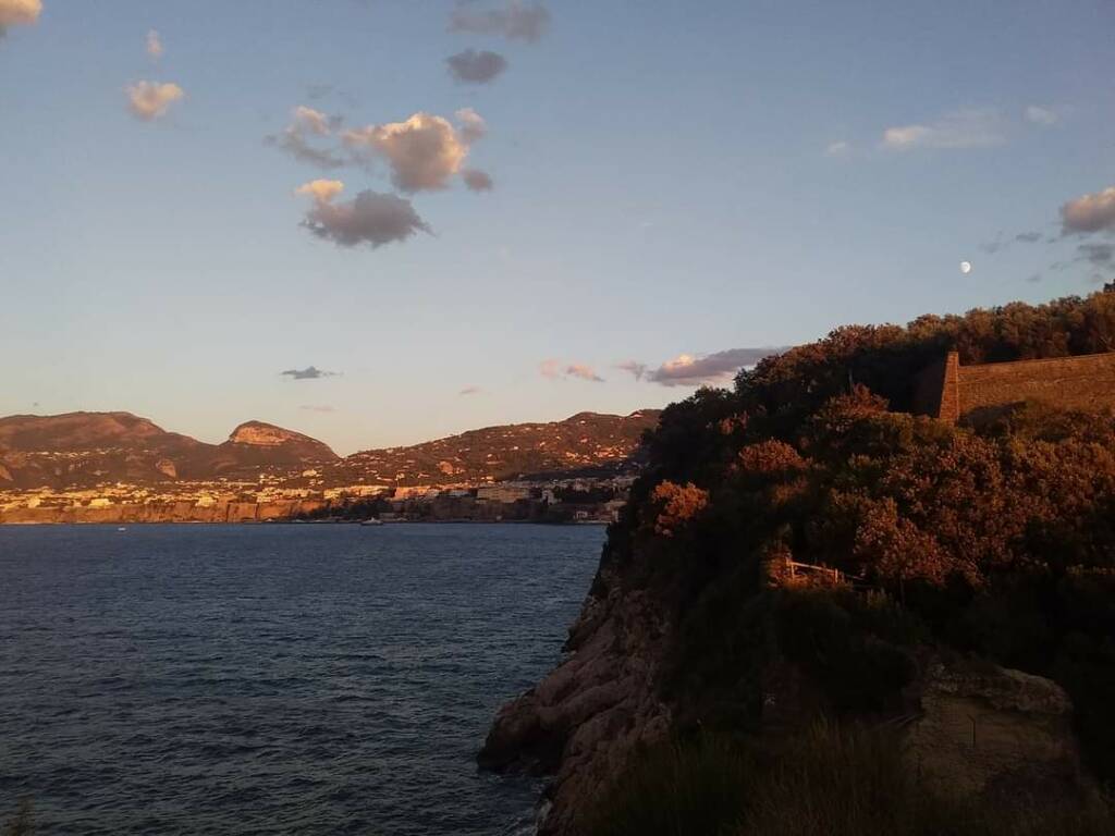 Grande successo per la passeggiata ecologica “Al tramonto fra i tramonti”