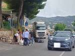 Incidente a Punta Scutolo: motoveicolo a terra, intervenuta l'ambulanza